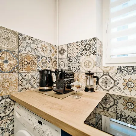 Old Town Heart Xiv - Polin Museum ורשה